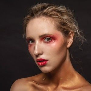 Meet your Posher, Blay